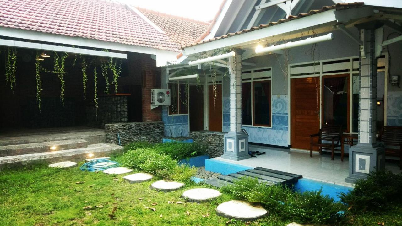 Nakula'S Guest House Banyuwangi  Exterior photo